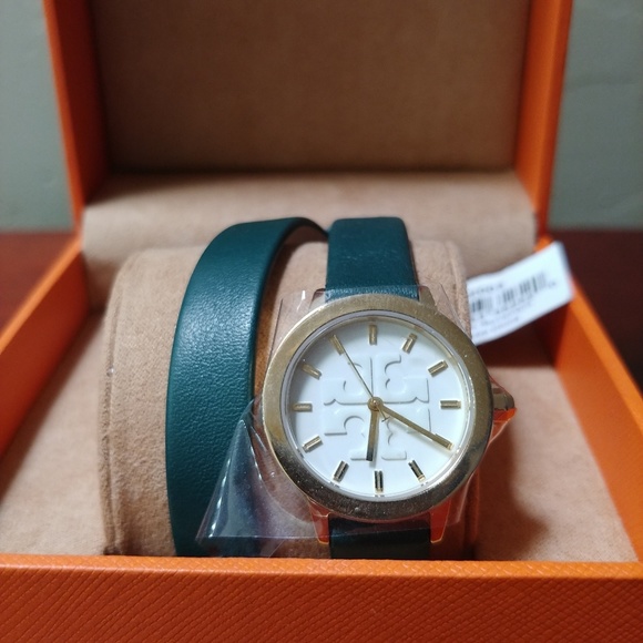 Tory Burch Accessories - NWT TORY BURCH Gigi Double Wrap Watch